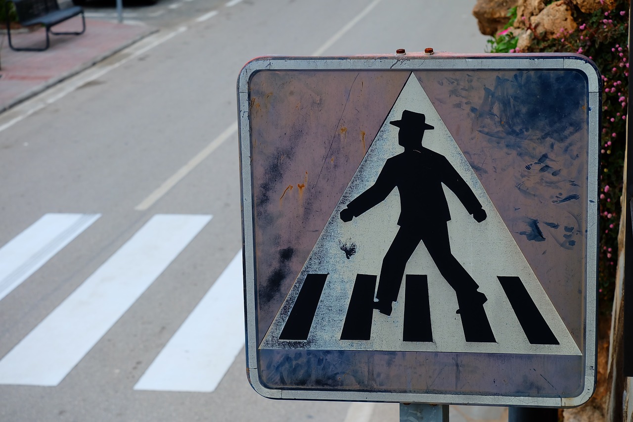 Safety on The Road - How to Be a Safe Pedestrian